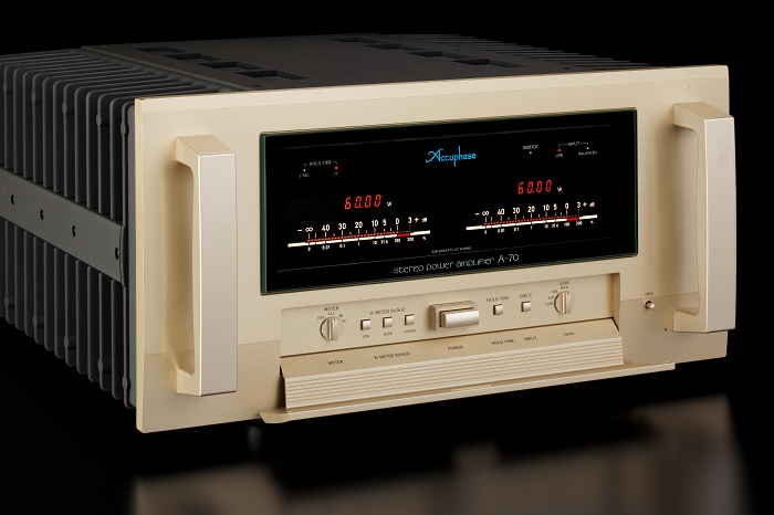 Accuphase A-70 Power class A 